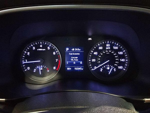2019 HYUNDAI TUCSON SE
