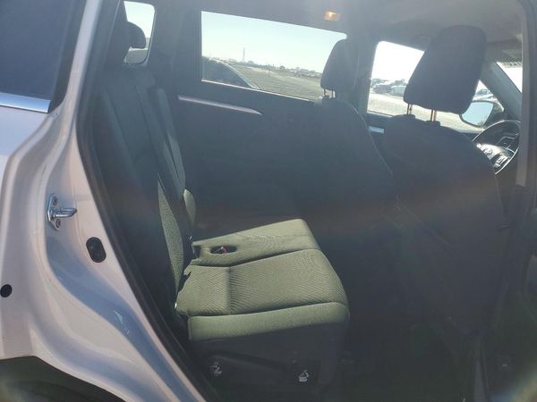 2019 TOYOTA HIGHLANDER LE/LE Plus