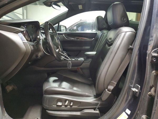 2021 CADILLAC XT5