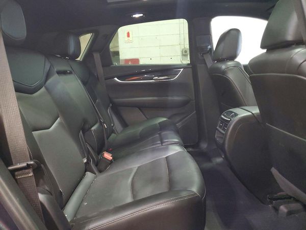 2021 CADILLAC XT5