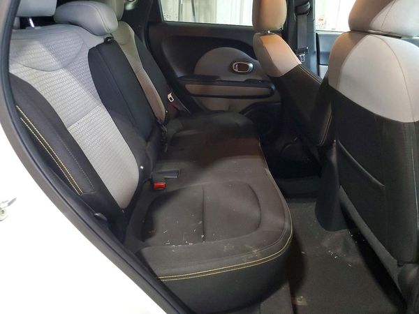 2016 KIA SOUL Exclaim