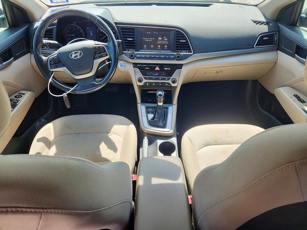 2018 HYUNDAI ELANTRA