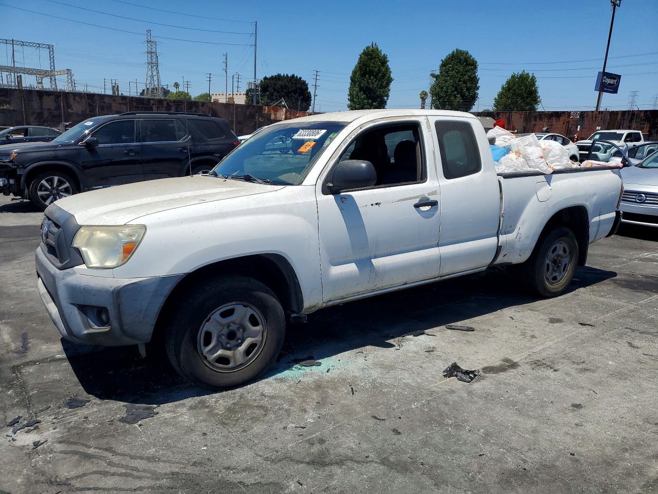 2015 TOYOTA TACOMA Delux Grade