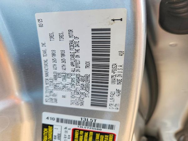2025 TOYOTA TUNDRA SR5