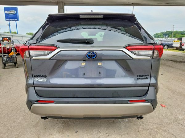 2022 TOYOTA RAV4 Limited