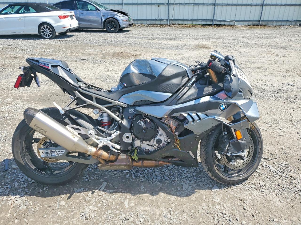 2026 BMW S