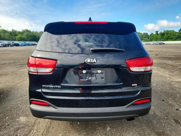 2018 KIA SORENTO L, LX