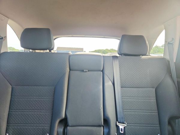 2018 KIA SORENTO L, LX