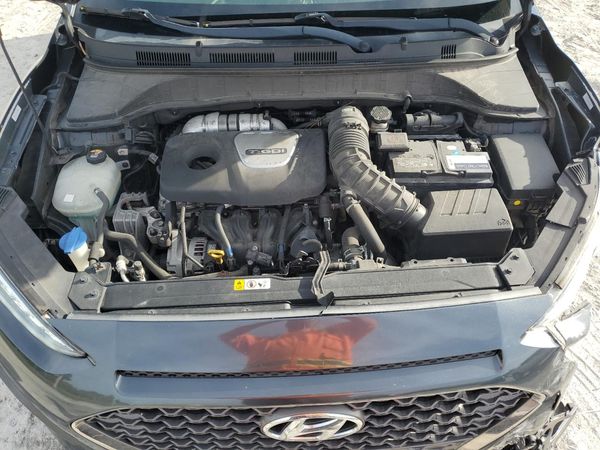 2019 HYUNDAI KONA Limited — Engine bay