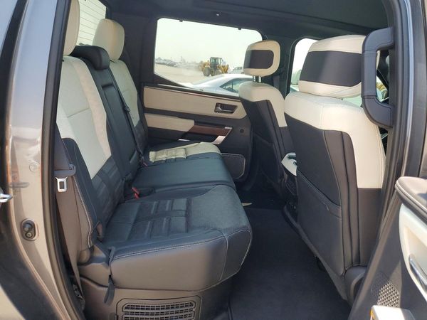 2024 TOYOTA TUNDRA Capstone