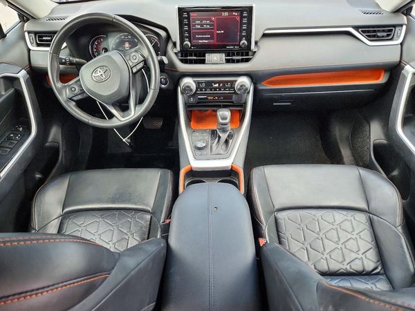 2021 TOYOTA RAV4 Adventure
