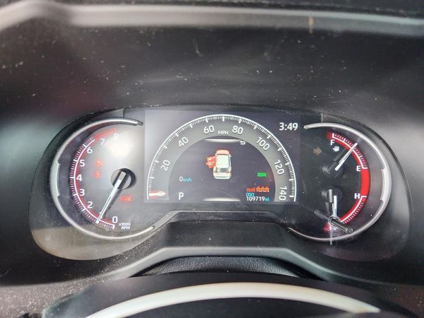 2021 TOYOTA RAV4 Adventure