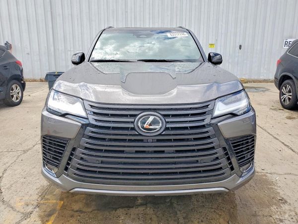 2026 LEXUS LX 700H 700h Luxury