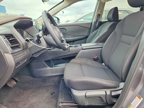2023 NISSAN ROGUE S — DENT