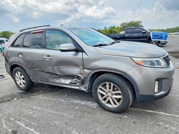 2014 KIA SORENTO Base/ LX