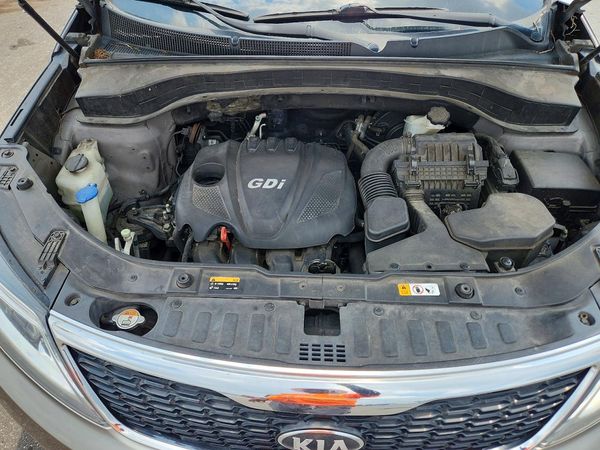 2014 KIA SORENTO Base/ LX