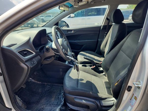 2019 HYUNDAI ACCENT SE and SEL