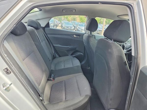 2019 HYUNDAI ACCENT SE and SEL