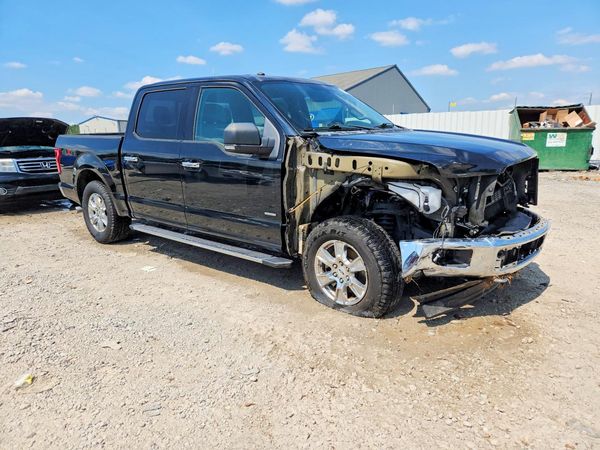 2017 FORD F150 SuperCrew