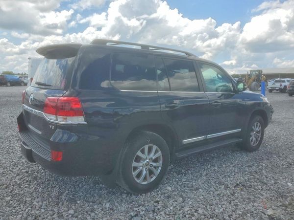 2016 TOYOTA LAND CRUISER