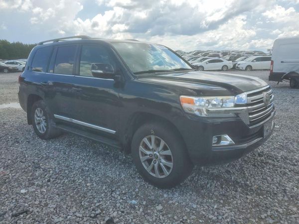 2016 TOYOTA LAND CRUISER