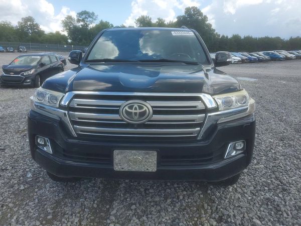 2016 TOYOTA LAND CRUISER
