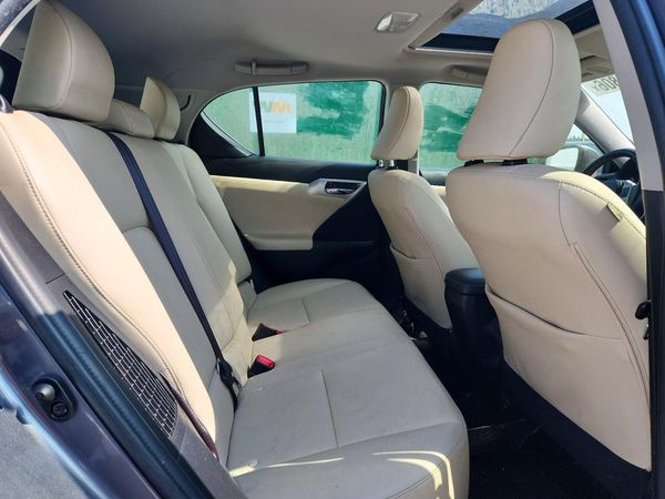 2013 LEXUS CT 200H
