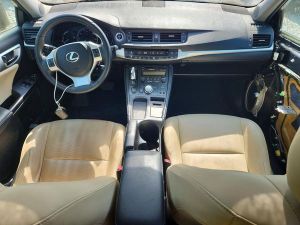 2013 LEXUS CT 200H
