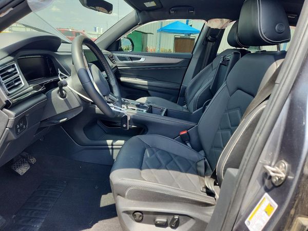 2024 VOLKSWAGEN ATLAS CROSS SPORT