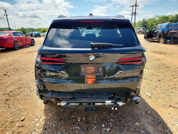 2025 BMW X5 xDrive40i