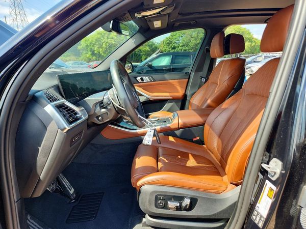 2025 BMW X5 xDrive40i