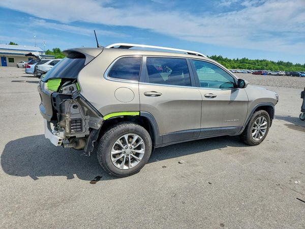 2020 JEEP CHEROKEE LATITUDE PLUS 4X4