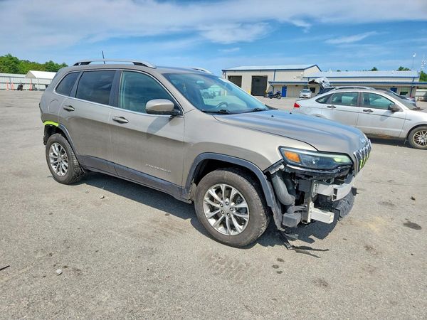 2020 JEEP CHEROKEE LATITUDE PLUS 4X4