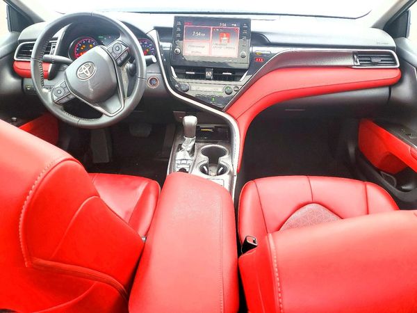 2022 TOYOTA CAMRY XSE
