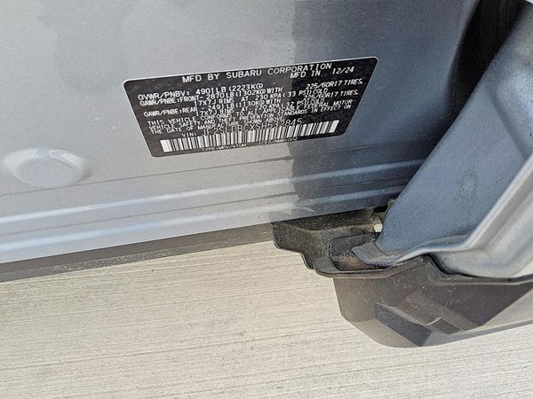 2025 SUBARU FORESTER Premium Base