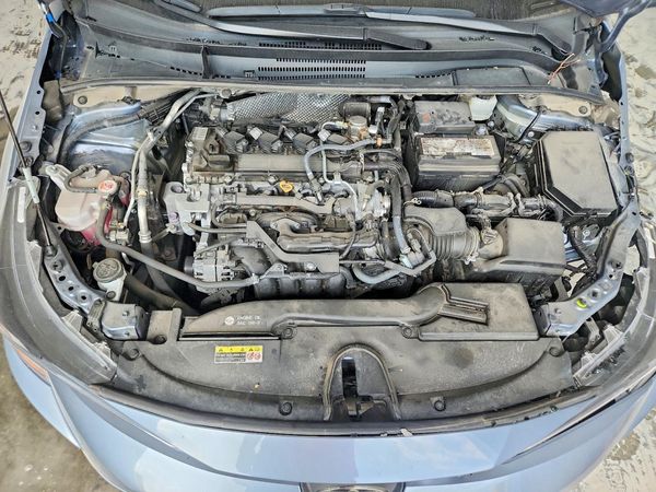2025 TOYOTA COROLLA LE — Engine bay