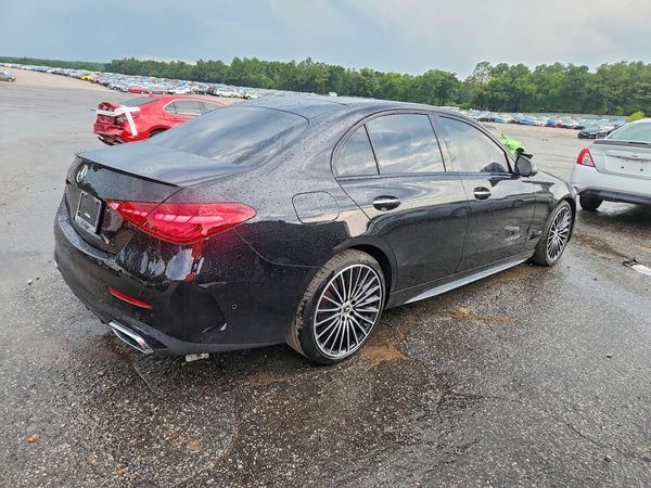 2024 MERCEDES-BENZ C C300