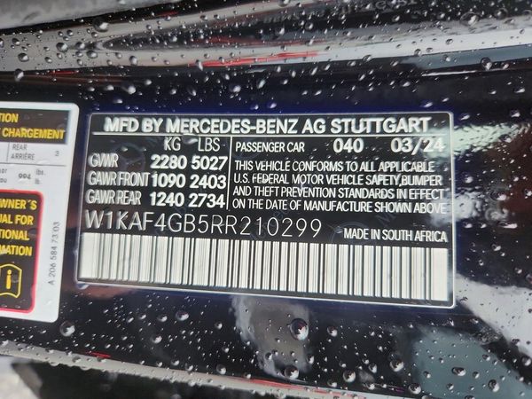 2024 MERCEDES-BENZ C C300