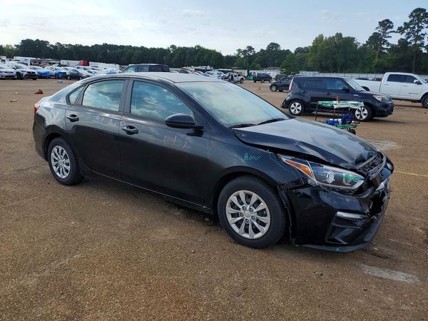 2021 KIA FORTE FE, LXS