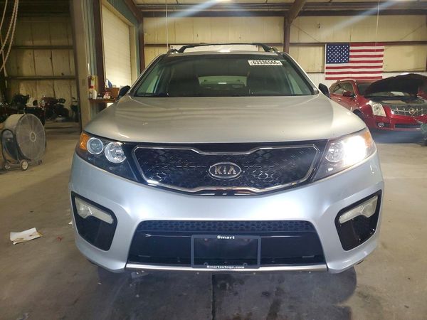 2013 KIA SORENTO SX