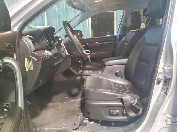 2013 KIA SORENTO SX