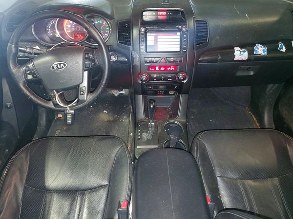 2013 KIA SORENTO SX