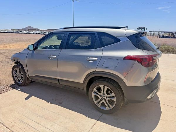 2021 KIA SELTOS S