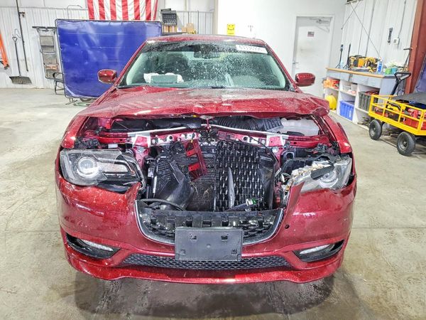 2023 CHRYSLER 300 Touring L