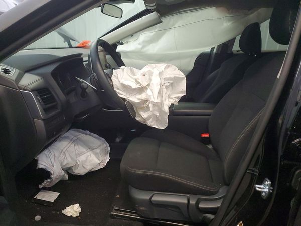 2025 NISSAN ROGUE S — DENT