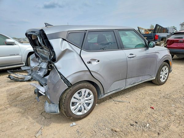 2025 KIA SOUL LX, S