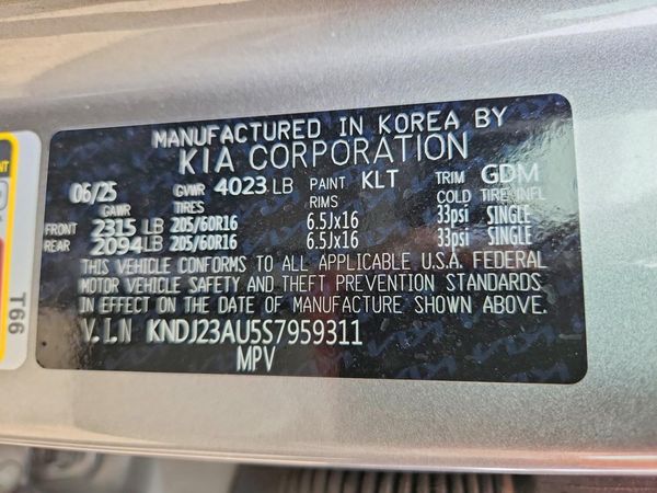 2025 KIA SOUL LX, S