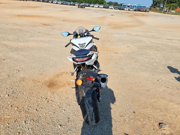 2026 HONDA CBR CYCLE