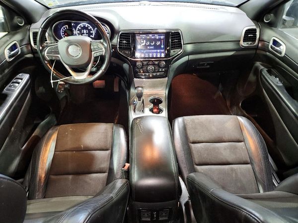 2020 JEEP GRAND CHEROKEE Laredo