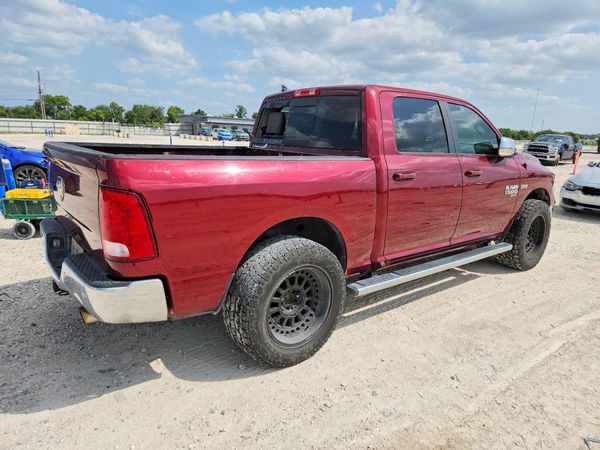 2019 RAM 1500 CLASSIC SLT